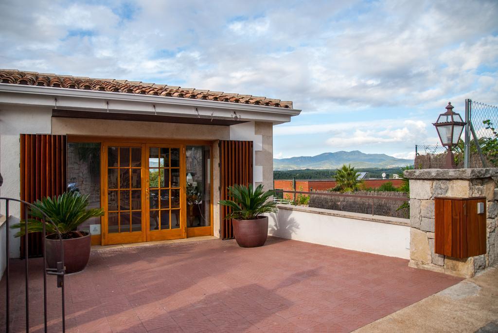 Villa Montjuic Girona Zewnętrze zdjęcie